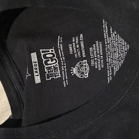 Funko Teen Titans Go! Shirt - Picture 3 of 3